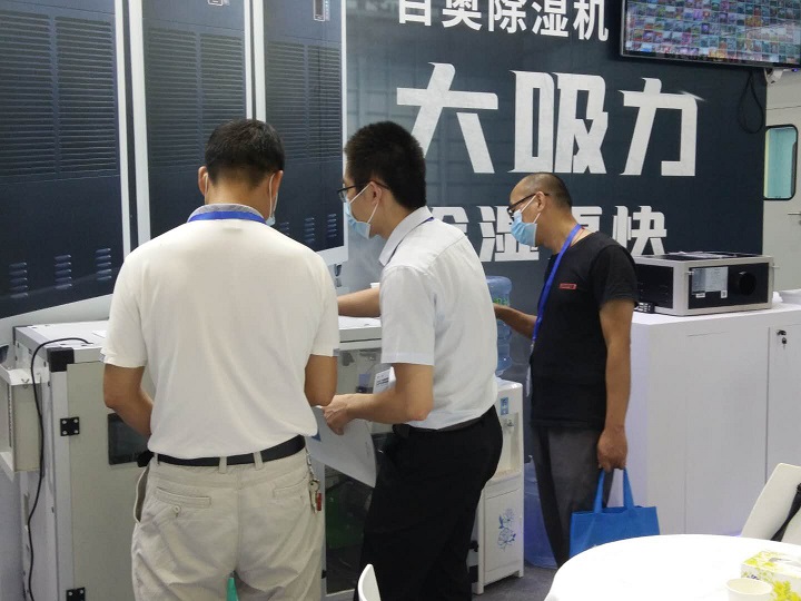 百奧轉(zhuǎn)輪除濕機